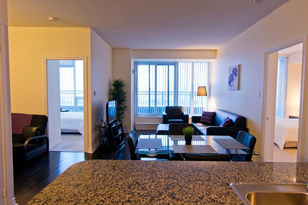 Maplewood Furnished Suites 密西沙加 外观 照片