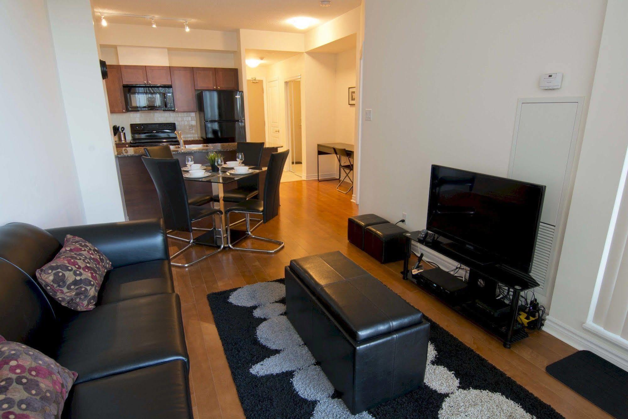 Maplewood Furnished Suites 密西沙加 外观 照片