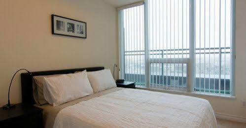 Maplewood Furnished Suites 密西沙加 外观 照片